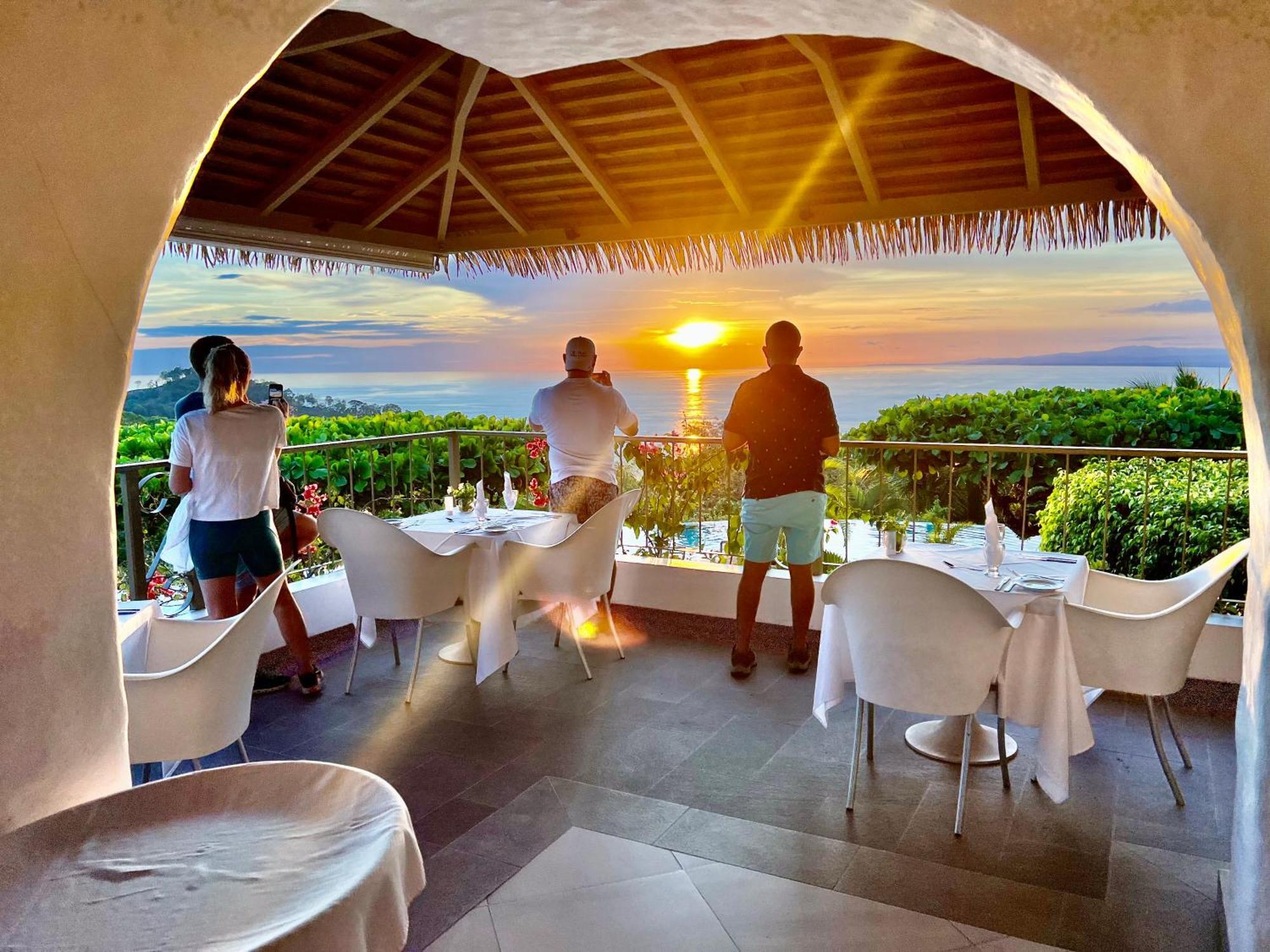 Hotel La Mariposa Мануэль-Антонио Экстерьер фото